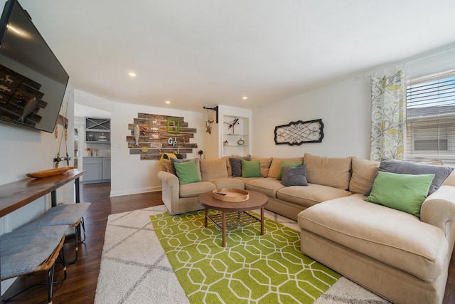 1501 Walls St, Green Bay, WI 54304 - living area featuring wood finished floors, recessed lighting, and baseboards