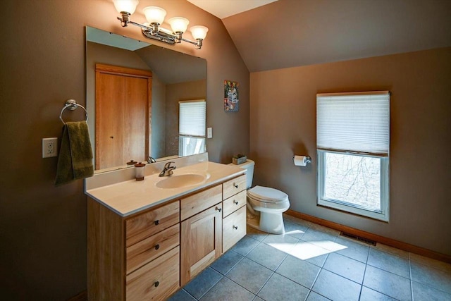 446 County Road Bb, Marshall, WI 53559 - bathroom featuring a wealth of natural light, visible vents, toilet, and lofted ceiling