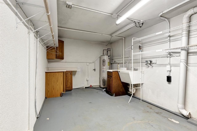 1545 County Rd I, Oshkosh, WI 54902 - below grade area with water heater