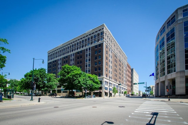 123 W Washington Ave Unit 306, Madison, WI 53703 - view of property