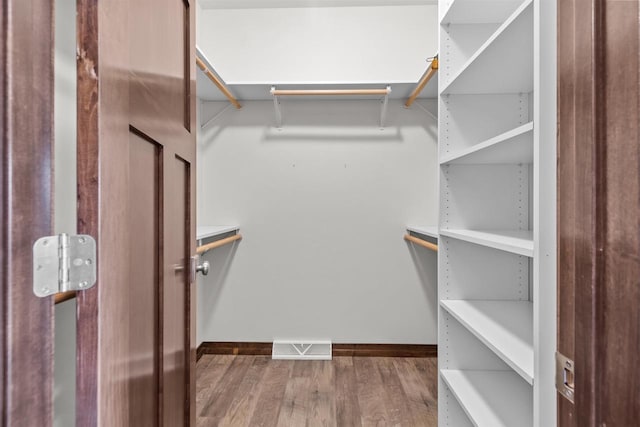 5096 N Milkweed Trl, Appleton, WI 54913 - walk in closet with wood finished floors and visible vents
