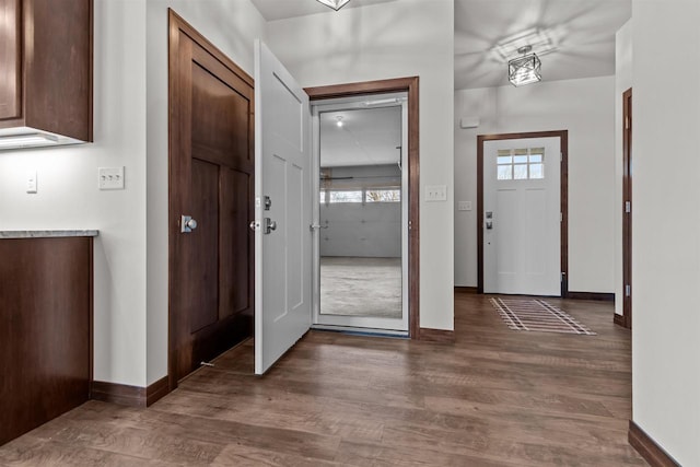 5096 N Milkweed Trl, Appleton, WI 54913 - foyer entrance with wood finished floors and baseboards