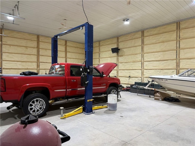 E8577 N County Rd, Elk Mound, WI 54739 - view of garage