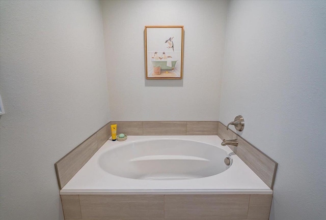 4062 Red Hawk Run, Black Earth, WI 53515 - bathroom with a bath