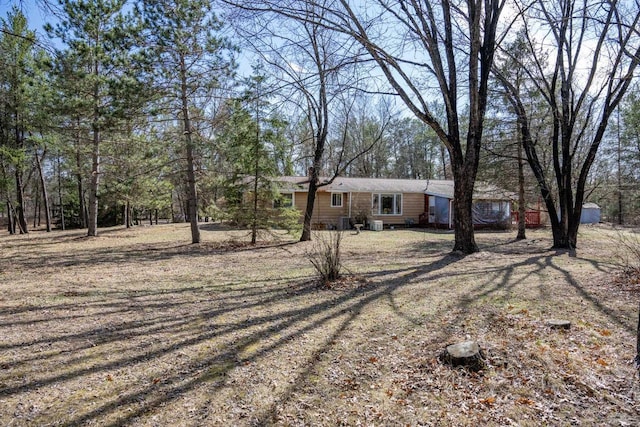 W5384 25th St, Necedah, WI 54646 - view of yard