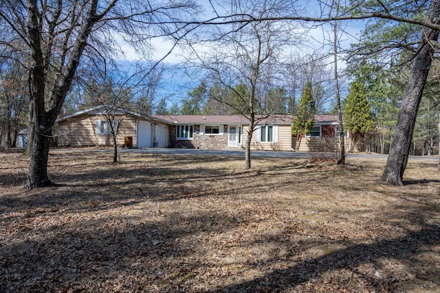 W5384 25th St, Necedah, WI 54646 - ranch-style house featuring driveway and a garage