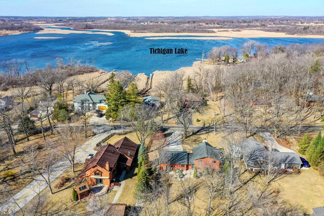 29323 Riverview Ln, Waterford, WI 53185 - drone / aerial view