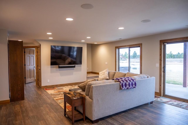 W5677 N Stone Gate Dr, New Lisbon, WI 53950 - living area with baseboards, recessed lighting, and dark wood finished floors