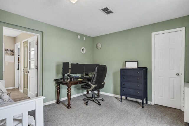 637 1st St, North Street, La Crescent, MN 55947