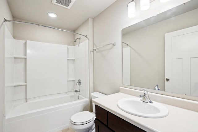 1059 Okeeffe Ave, Sun Prairie, WI 53590 - full bath with toilet, vanity,  shower combination, and recessed lighting