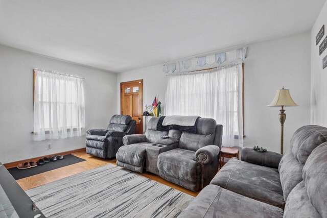 2108 S 93rd St, West Allis, WI 53227