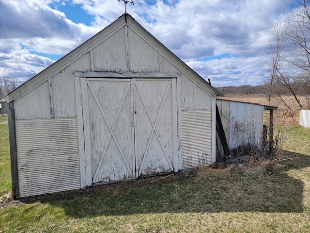 S5026 Greenfield Ln, Baraboo, WI 53913 - view of outdoor structure featuring an outbuilding