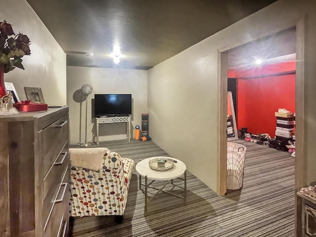 302 N Van Buren St, Green Bay, WI 54301 - interior space featuring carpet floors
