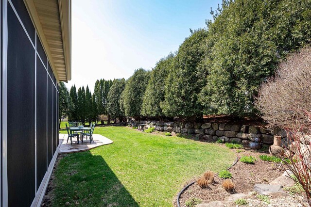 806 Stagecoach Trl, Madison, WI 53717 - view of yard featuring a patio