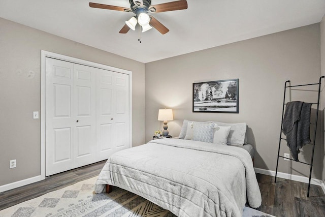 W9517 Parkway Dr, Poynette, WI 53955 - bedroom with baseboards, wood finished floors, and a closet