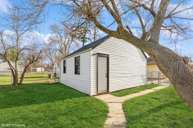 4858 N 73rd St, Milwaukee, WI 53218 - view of outdoor structure with fence and an outbuilding