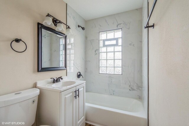 4858 N 73rd St, Milwaukee, WI 53218 - bathroom with shower / bath combination, vanity, and toilet