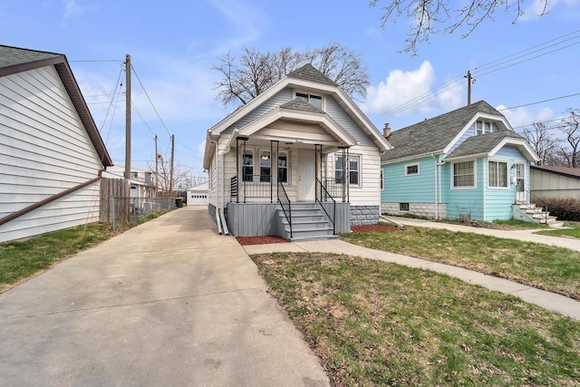 6824 W Hayes Ave, West Allis, WI 53219 - view of front facade with driveway and covered porch