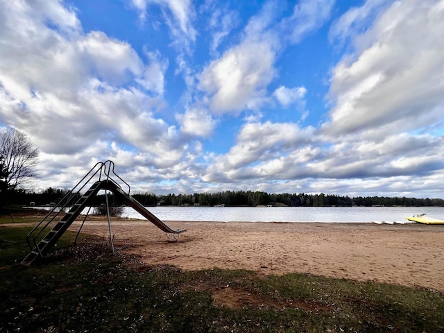 489 Sir Winston Trl, Nekoosa, WI 54457 - water view