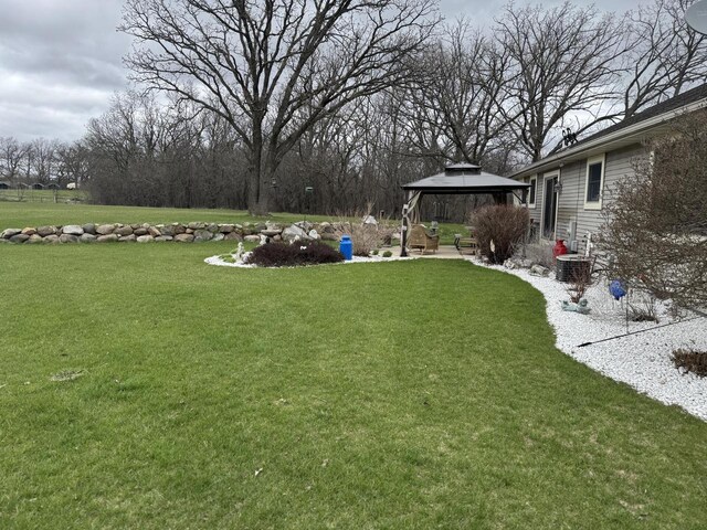 W360S10139 Markham Rd, Eagle, WI 53119 - view of yard featuring a gazebo