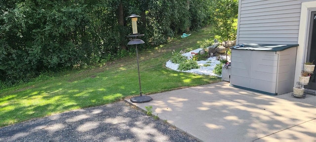W360S10139 Markham Rd, Eagle, WI 53119 - view of yard featuring a patio