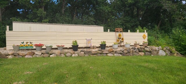 W360S10139 Markham Rd, Eagle, WI 53119 - view of yard