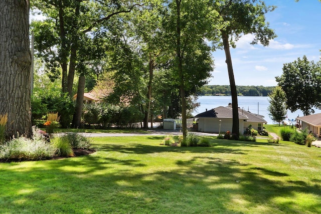 view of yard with a water view
