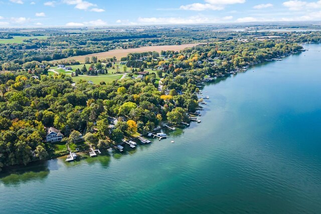 W2600 Oakwood Beach Rd, Markesan, WI 53946 - aerial view featuring a water view