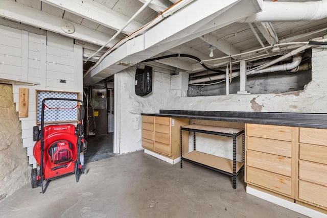 1931 Wood St, La Crosse, WI 54603 - view of unfinished basement