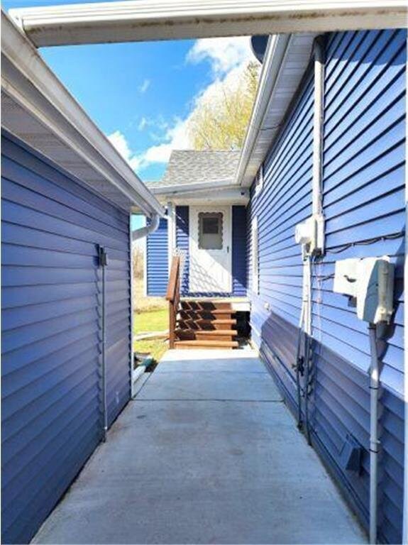 21 N Main St, Luck, WI 54853 - view of patio