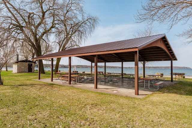 W2252 Spring Lake Rd, Markesan, WI 53946 - view of home's community featuring an outdoor structure, a gazebo, a yard, and a water view