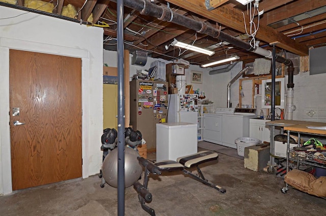 301 Van Buren St, Sauk City, WI 53583 - unfinished below grade area with washing machine and dryer
