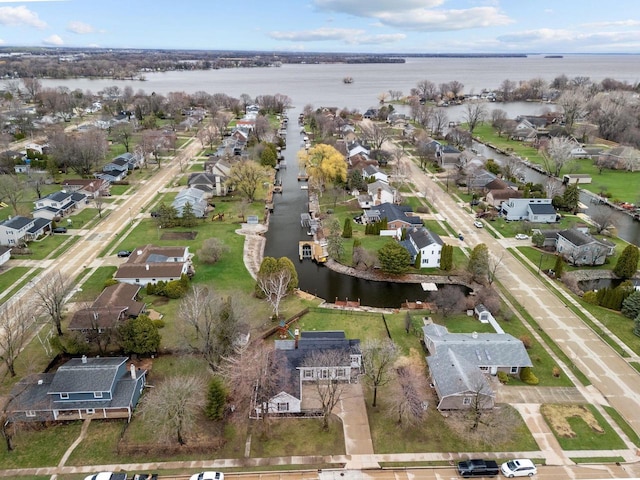 1620 E Murdock Ave, Oshkosh, WI 54901 - birds eye view of property featuring a water view and a residential view