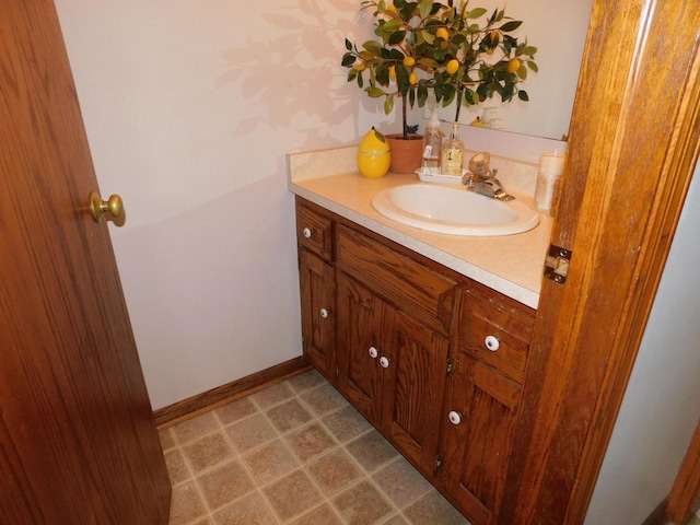 N17W5247 Garfield Cir Unit N17W5249, Cedarburg, WI 53012 - bathroom featuring baseboards and vanity