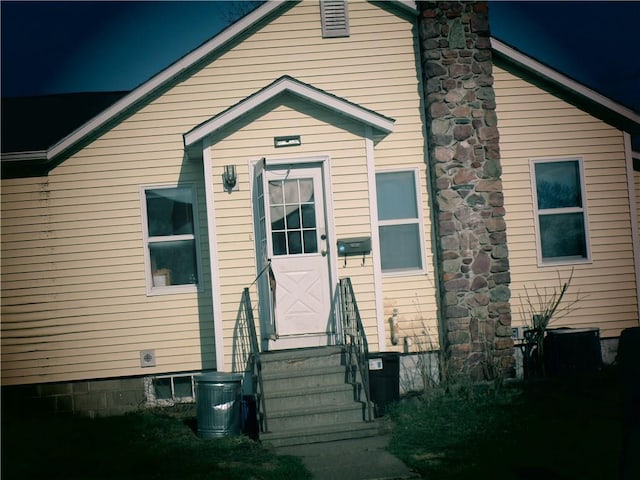 419 Corbett Ave, Ladysmith, WI 54848 - view of front of home featuring entry steps
