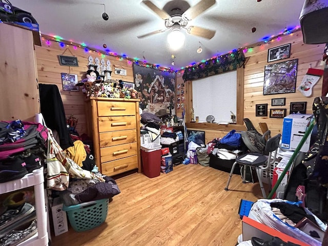 319 Hilltop Ct, Warrens, Warrens, WI 54666 - interior space featuring a ceiling fan