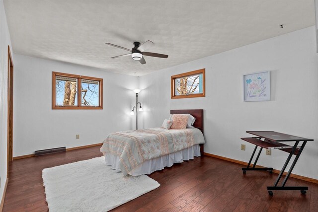1096 Lakeshore Dr, Menasha, WI 54952 - bedroom with wood finished floors, baseboards, and a ceiling fan