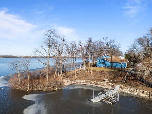 1096 Lakeshore Dr, Menasha, WI 54952 - water view featuring a dock