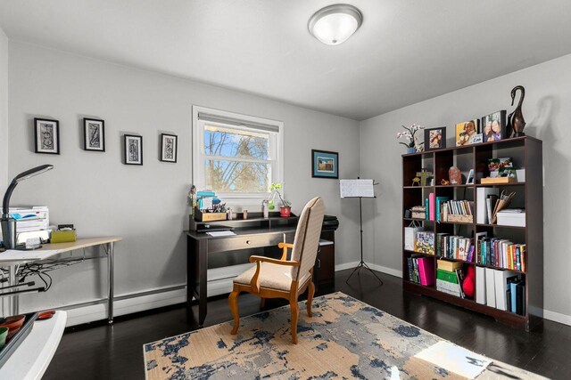 1442 Traeger St, Green Bay, WI 54304 - home office featuring wood finished floors and baseboards
