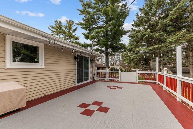 1442 Traeger St, Green Bay, WI 54304 - view of patio / terrace