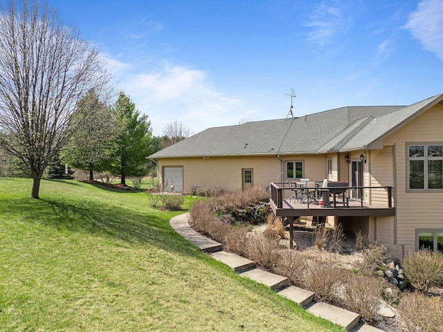 2575 Back Rd, Burlington, WI 53105 - rear view of property with a wooden deck and a yard