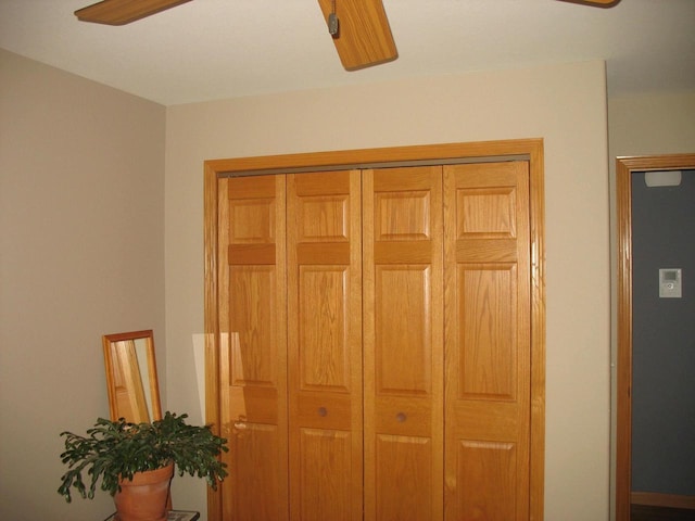 details with a ceiling fan