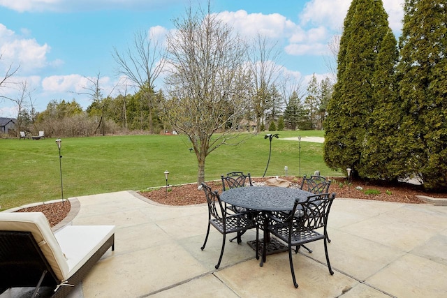 view of patio with outdoor dining space