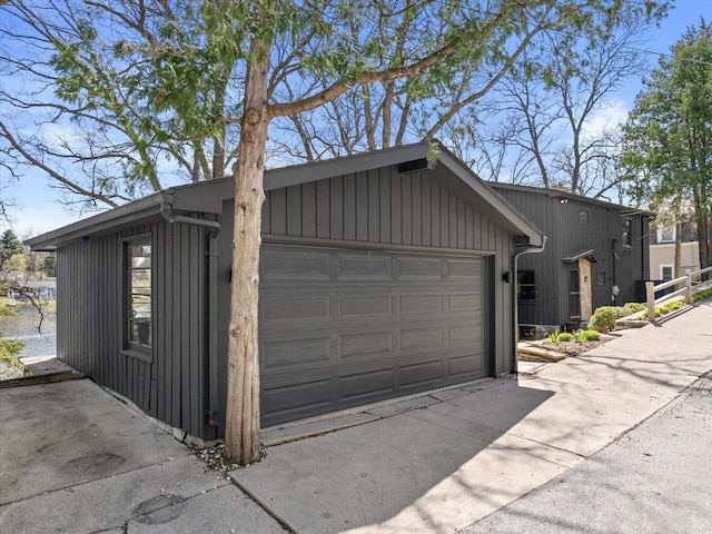view of detached garage