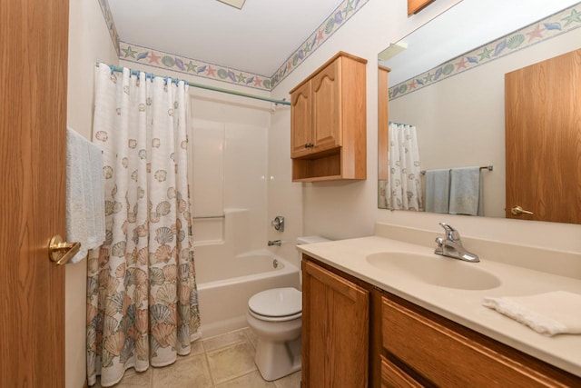 full bath featuring shower / tub combo, toilet, tile patterned flooring, and vanity