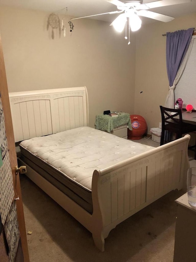4327 29th St, Kenosha, WI 53144 - carpeted bedroom with a ceiling fan