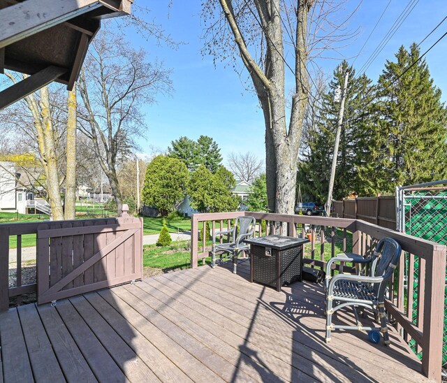 4308 W Dr, Delavan, WI 53115 - deck featuring fence