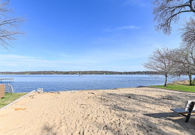 4308 W Dr, Delavan, WI 53115 - view of water feature