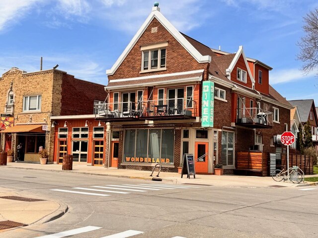 view of building exterior