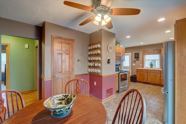 dining room featuring recessed lighting and a ceiling fan